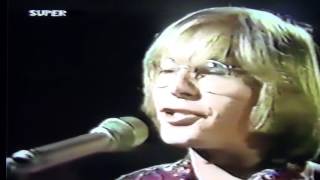 John Denver  -  i wish i knew how it would feel to be free (live video)