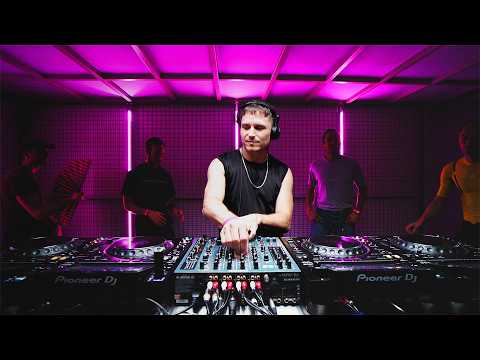 Chris Cruse | House DJ Set | SECTION. | December 2025