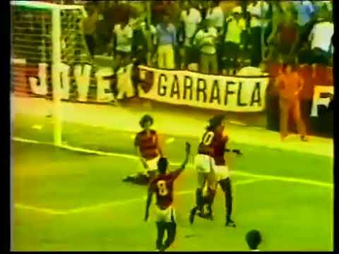 Claudio Adão (Flamengo) - 29/10/1978 - Campo Grande 2x5 Flamengo - 1 gol