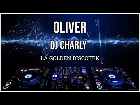 Oliver Dj Charly en La Golden Discotek
