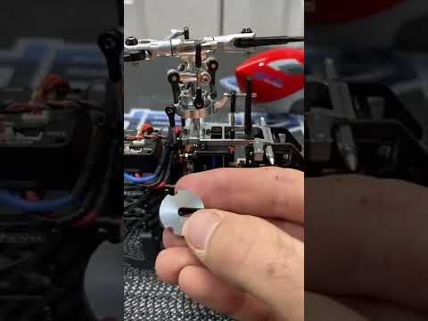 How to use the swashplate leveler in M2 EVO