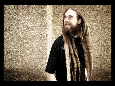 Promoe - Air Force One (feat. Timbuktu)