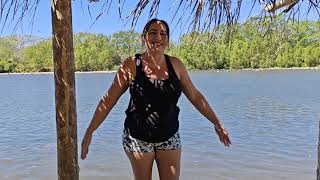 Download lagu We went to the Paz River; this river divides El Salvador and Guatemala. mp3
