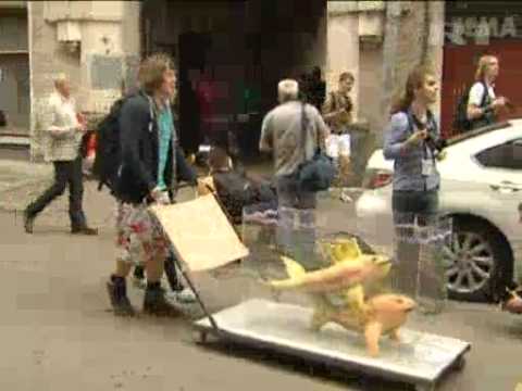 May 19, 2012 Russia_Artists join activists for Moscow opposition march