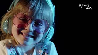 Download lagu TNT Records - Ameno - 4K (UHD) 3840x2160 Video mp3 Download lagu TNT Records - Ameno - 4K (UHD) 3840x2160 Video mp3