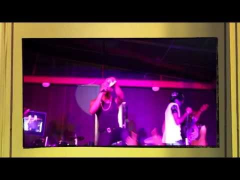 Kayswitch performs at IndustryNite