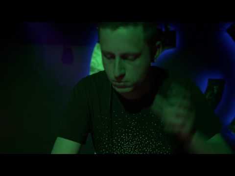 Delta Funktionen @ Epicentar