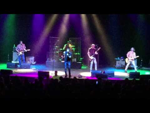 Gin Blossoms - Crawling From the Wreckage  Paramount Theater  Huntington  7/21/16