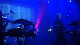 JOHN FOXX AND THE MATHS  /  Plaza  -  Live @ Aarschot , Belgium