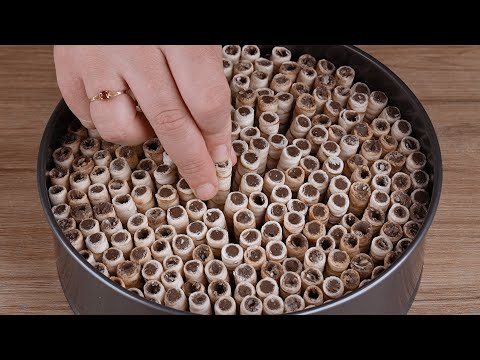 Christmas Chocolate Wafer Roll Cream Cake