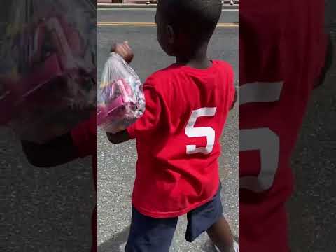 Loving the mummers!! #cute #mummers #parade #memorialday