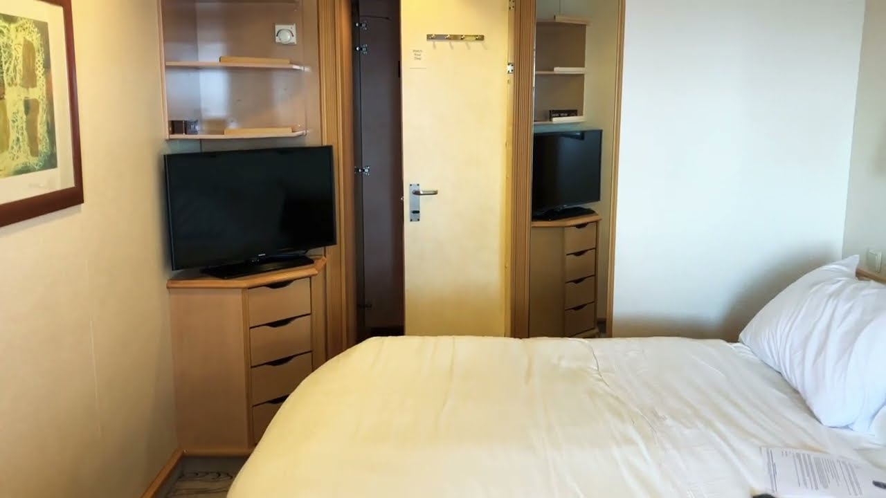 Voyager of the Seas - Cabin 9214 - Video 1