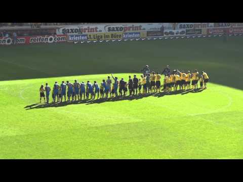 20.10.2012 SG Dynamo Dresden - Braunschweig - Einlauf Spieler