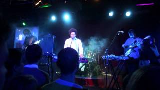 Toro Y Moi - So Many Details (Live Moscow 2013)