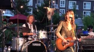 Serena Ryder - Weak In The Knees (LIVE) - Blue Mountain - Collingwood, Ontario