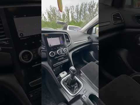 фото renault megane iv рестайлинг 0