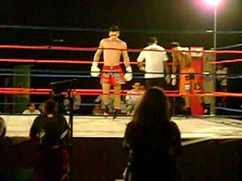 Rafael Teixeira (Thai Brasil) K1 rules maringa final.AVI