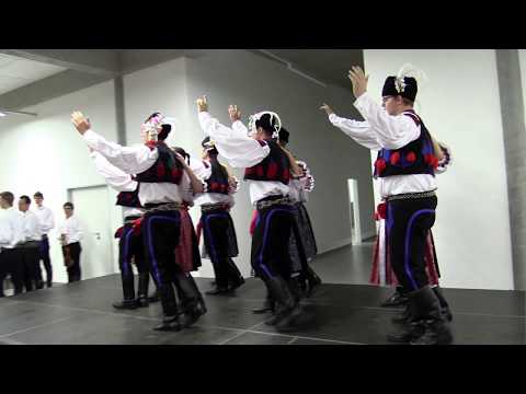 STARÉ MĚSTO-REGION.SOUTĚŽ "O NEJLEPŠÍHO TANEČNÍKA SLOVÁCKÉHO VERBUŇKU":  soubor Míkovjan