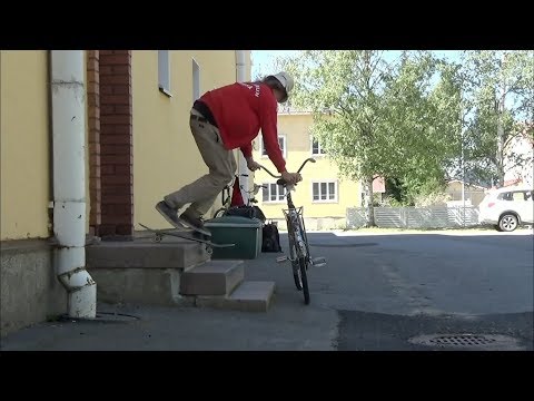 Pena - Kataklysminen karikatyyri (Orava-Posse 2019)