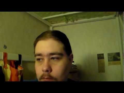 Pitäisi olla 4 kättä