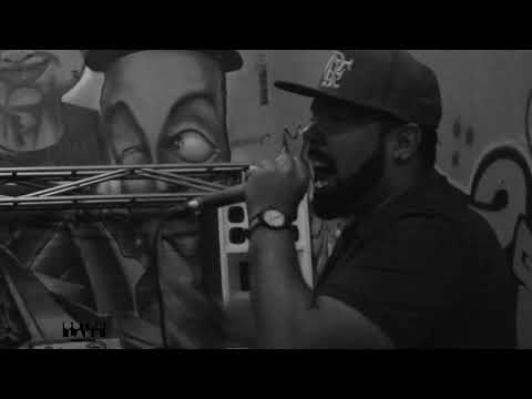 Conrad Murray (Londres) feat Santuspê - Free (ao vivo no Museu do Graffiti)