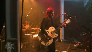 Band of Skulls - You&#39;re Not Pretty But You&#39;ve Got It Goin&#39; On (Live in London) | Moshcam