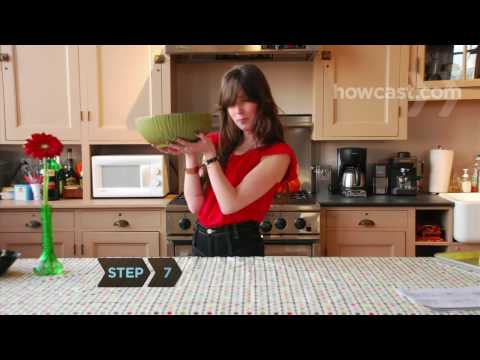 How to Turn a Used Vinyl Record into a Bowl