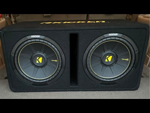 Dual Kicker CompC 12's Rattling A Ford Excursion