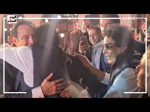 محمد منير ومصطفى قمر وإيهاب توفيق وأشرف ذكي في حفل زفاف نجلة طارق علام