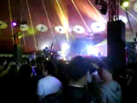 Dubstep At Creamfields 2009 - Any Ideas What The Tune Is?