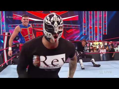 Dominic Mysterio vs Murphy Street fight