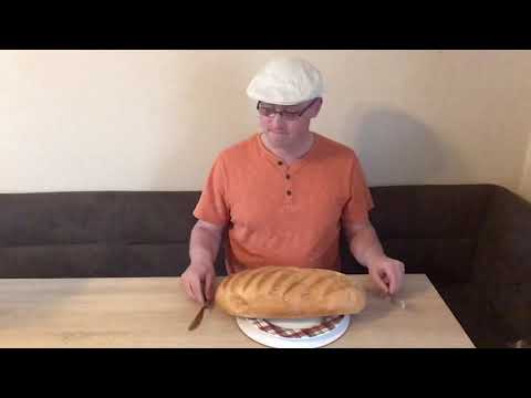 Feeding your Guinea Pigs - The most important part of keeping any pet,