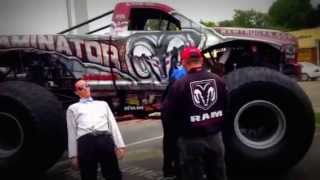 preview picture of video 'Cueter Chrysler Jeep Dodge Ram Dealership, Ypsilanti, MI Harlem Shake Parody'