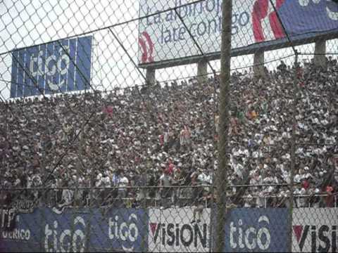 "la hinchada del Olimpia" Barra: La Barra 79 • Club: Olimpia • País: Paraguay