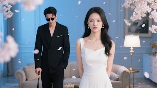 8 years together,she left him for faking poverty and blindness; she married a model, he panicked.