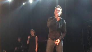 TIZIANO FERRO - Stop! Olvídate (Live in Madrid)