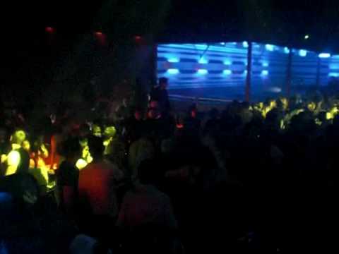 Dj SK ONE & COSMIC live @ FIESTA CLUB BRUSSELS BE - 09.04.10