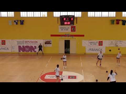 CADETE FEM.  LIGA OURO X.13   ANUBIA UB LAVADORES   vs    TABERNA OS ARCOS ASMUBAL MEAÑO