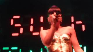 Lily Allen - URL Badman (Live Debut) (HD) - O2 Shepherd&#39;s Bush Empire - 28.04.14