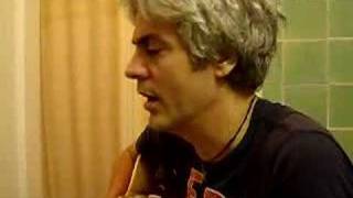 SO DIFFERENT-Remy de laroque-