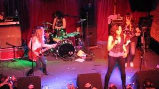 The Donnas - Its on the Rocks - Live from The Note, West Chester, PA - 3/27/10