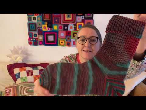 # 8 - Adventsgestricke und Maschenstich mit 10 Fingern