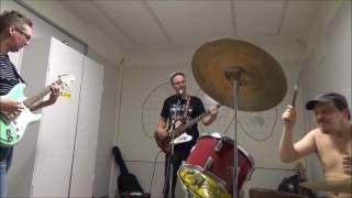 The Crazymen -Reunion (No Innocent Victim, cover)- Live at reheral 2017