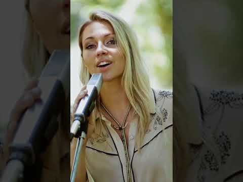 "Rhinestone Cowboy" - Hoyser Country Monday (Glen Campbell)