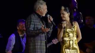 Tom Jones - Why Don&#39;t You love me like you used to do - VFestival 2015