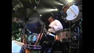 Michelle Branch - Heart shaped box (featuring Micheal Landau)