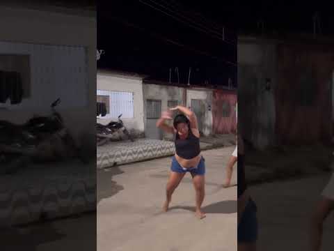 Será se a balancinha consegue