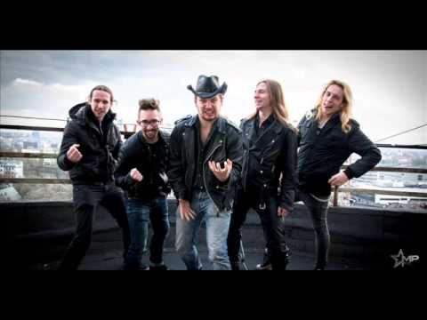 Trzynasta w samo południe   Biegnę