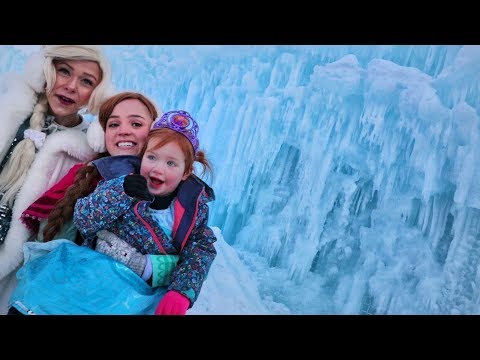 FROZEN iCE CASTLES in real life!! Adley meets Disney Princess Anna and Elsa! Video