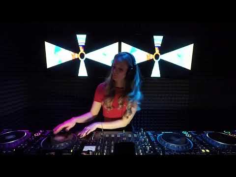 Katusha Svoboda - Melodic House, Melodic techno Live Mix